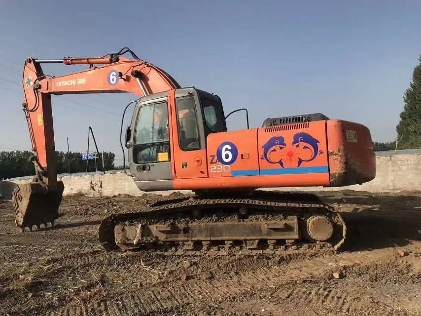 Hitachi Hot Sale Original Made Hitachi 230 Kondisi Baik Excavator Zx230 Mesin tangan kedua