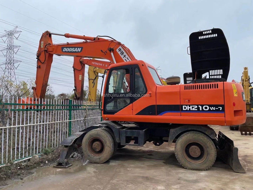 Kualitas bekas DOOSAN 210W excavator dengan harga murah untuk dijual/Dipakai mesin pengali hidraulik Doosan 210W excavator