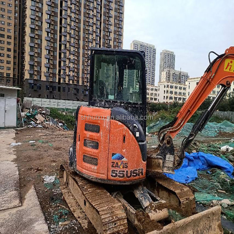 Hitachi dalam stok Digunakan Hitachi EX55 mini excavator untuk dijual bekas Hitachi mini excavator EX55 dalam kondisi baik