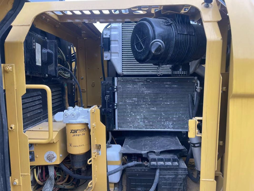 Digunakan excavator hidraulik CAT312D mesin konstruksi, kedua tangan ulat merangkak excavator CAT312D dengan bekerja dengan baik