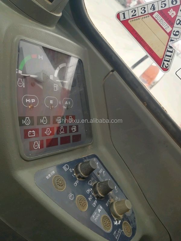 Hitachi jual panas bekas Crawler Excavator HITACHI EX120-5 kondisi baik Mesin penggali bekas Jepang untuk dijual