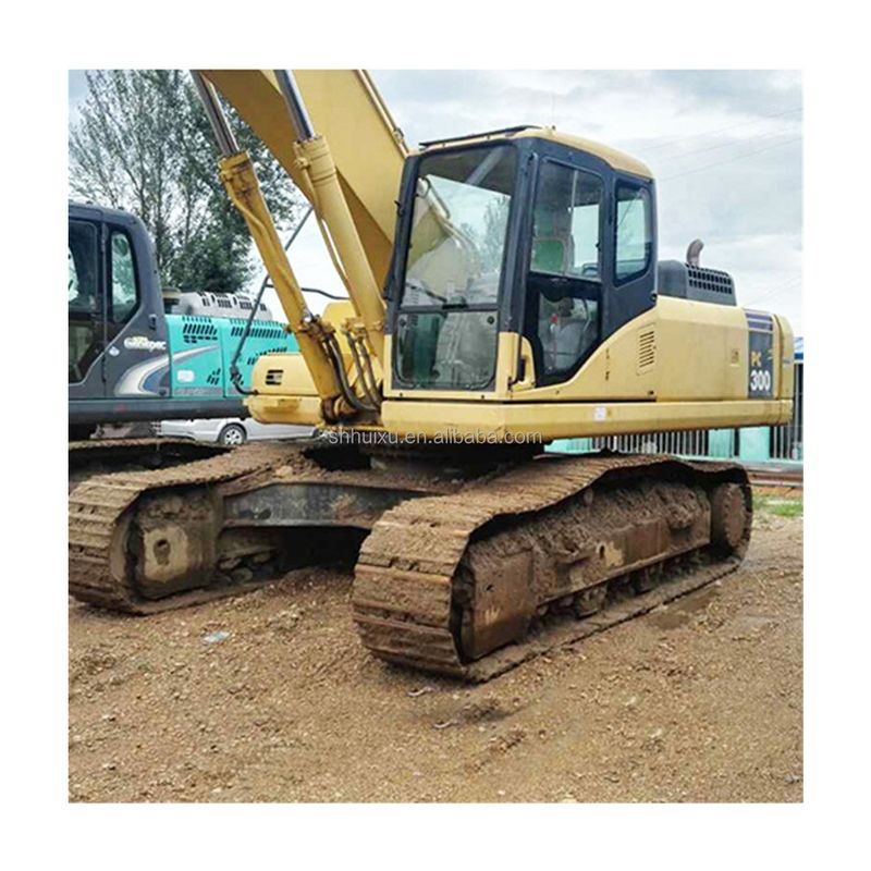 Komatsu Digunakan Komatsu PC300-7 excavator crawler kualitas baik mesin penggali tangan kedua untuk dijual digunakan excavator pc300 Komatsu Excavator
