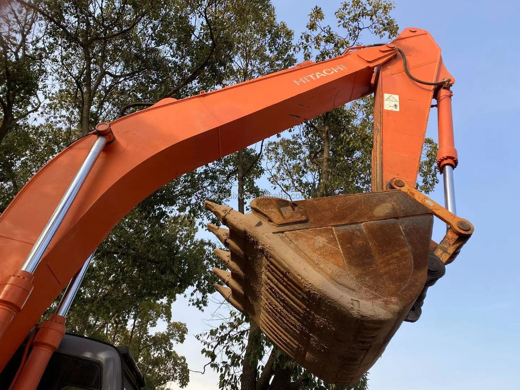 HITACHI jual panas mesin penggali tangan kedua Jepang bekas excavator merangkak HITACHI 210 kondisi baik