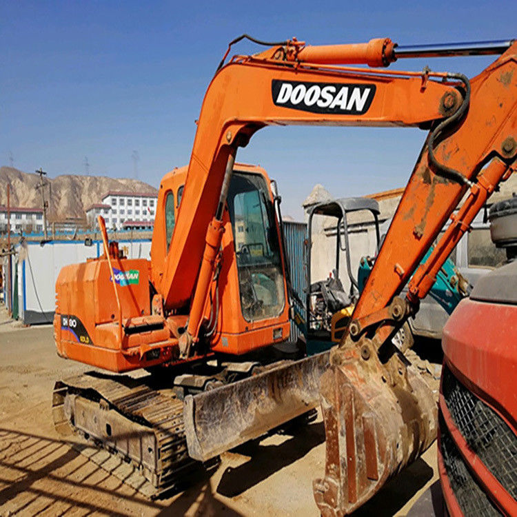 Tangan kedua 8 ton doosan DX80 excavator digunakan 80 model mini proyek tugas DX80 untuk dijual