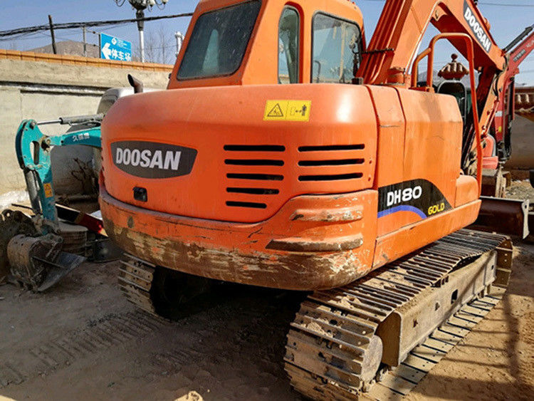 Tangan kedua 8 ton doosan DX80 excavator digunakan 80 model mini proyek tugas DX80 untuk dijual