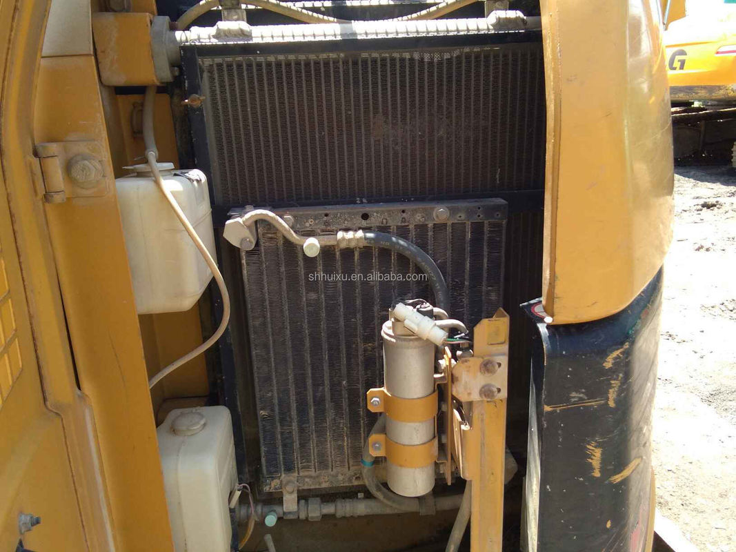 Digunakan hidraulik mini excavator CAT306 Second Hand kualitas baik / asli Jepang digunakan kucing 306d mini excavator CAT 303 kucing 306 excavator