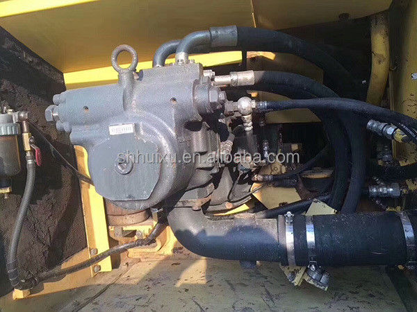 Komatsu Digunakan Komatsu PC220-6 excavator merangkak kinerja sempurna dengan kualitas yang baik PC220 Komatsu Excavator