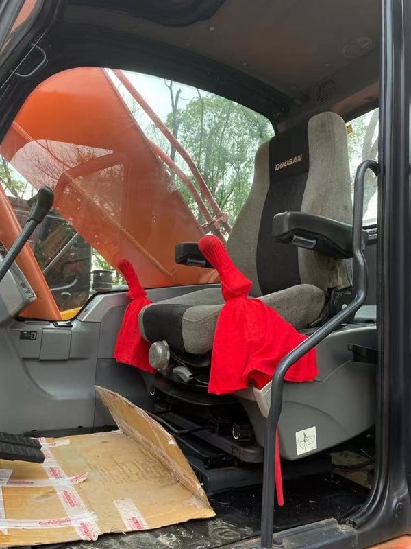 digunakan Doosan DX300 excavator Doosan bekas DX300LC DX225 DH225 digunakan excavator dalam kondisi baik dengan harga rendah