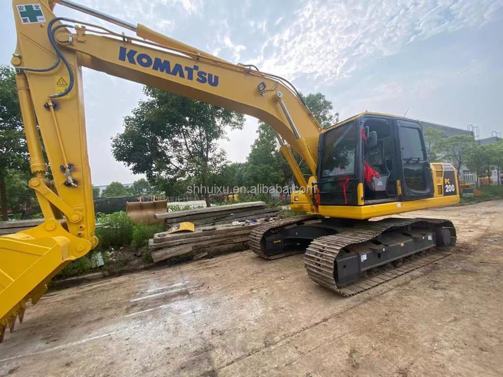 Komatsu Mesin penggali crawler hidraulik bekas kualitas baik Mesin penggali bekas asal Jepang digunakan komatsu pc200-8 excavator Komatsu Excavator