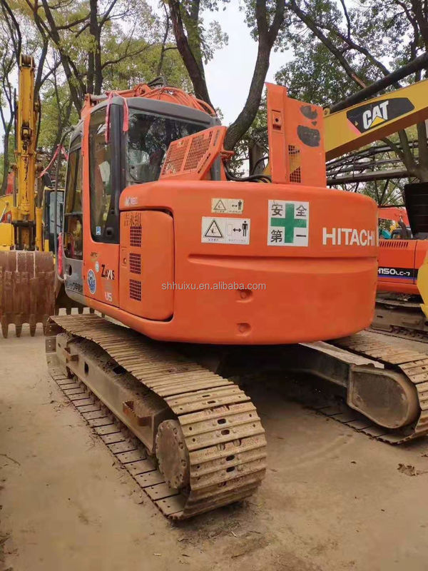 Hitachi dalam stok Hydraulic Crawler Excavator HITACHI 135 bekas kondisi baik/Mesin penggali bekas Jepang HITACHI 135 untuk dijual