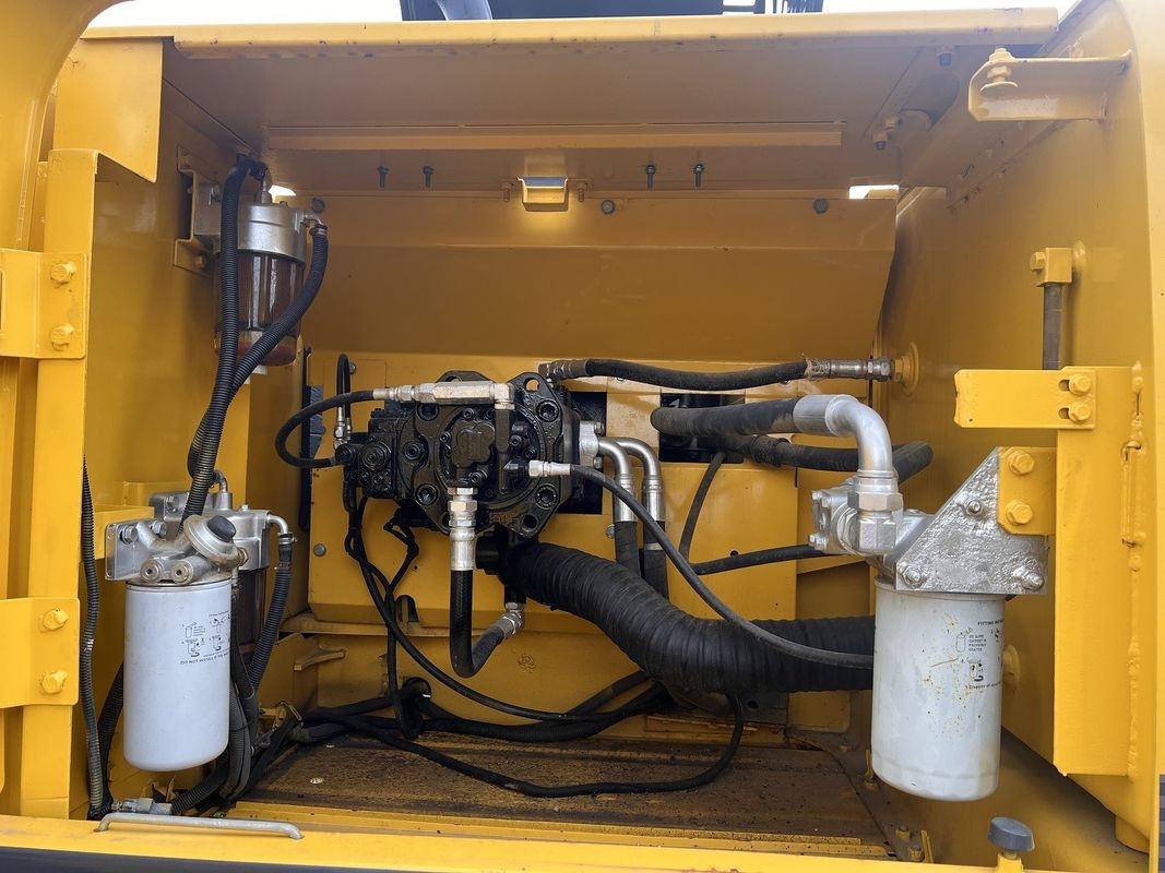Penggali bekas Kobelco SK260 penggali tangan kedua mesin bekas 26 ton penggali tangan tanah penggali bekas