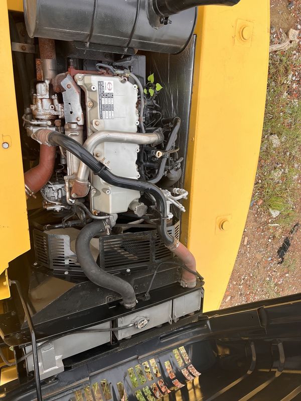 Penggali bekas Kobelco SK260 penggali tangan kedua mesin bekas 26 ton penggali tangan tanah penggali bekas