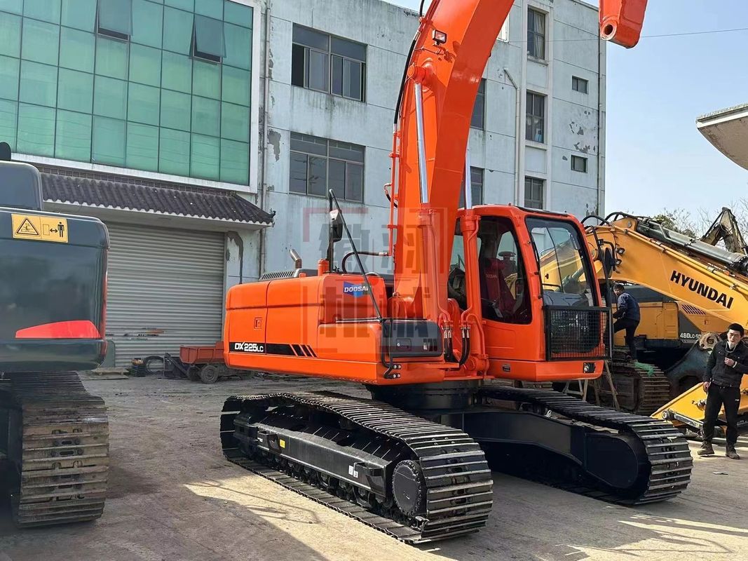 Kualitas tinggi asli bekas Excavator Doosan Dh60 Dh75 Dh80 Doosan DX500LC DX300 DX220 DX225 bekas Excavator untuk dijual