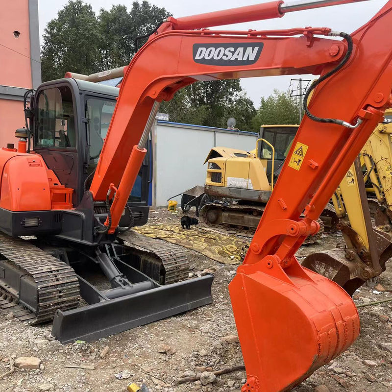 Digunakan excavator hidrolik Doosan DH60-7 excavator kecil digunakan murah mesin bekas dijual