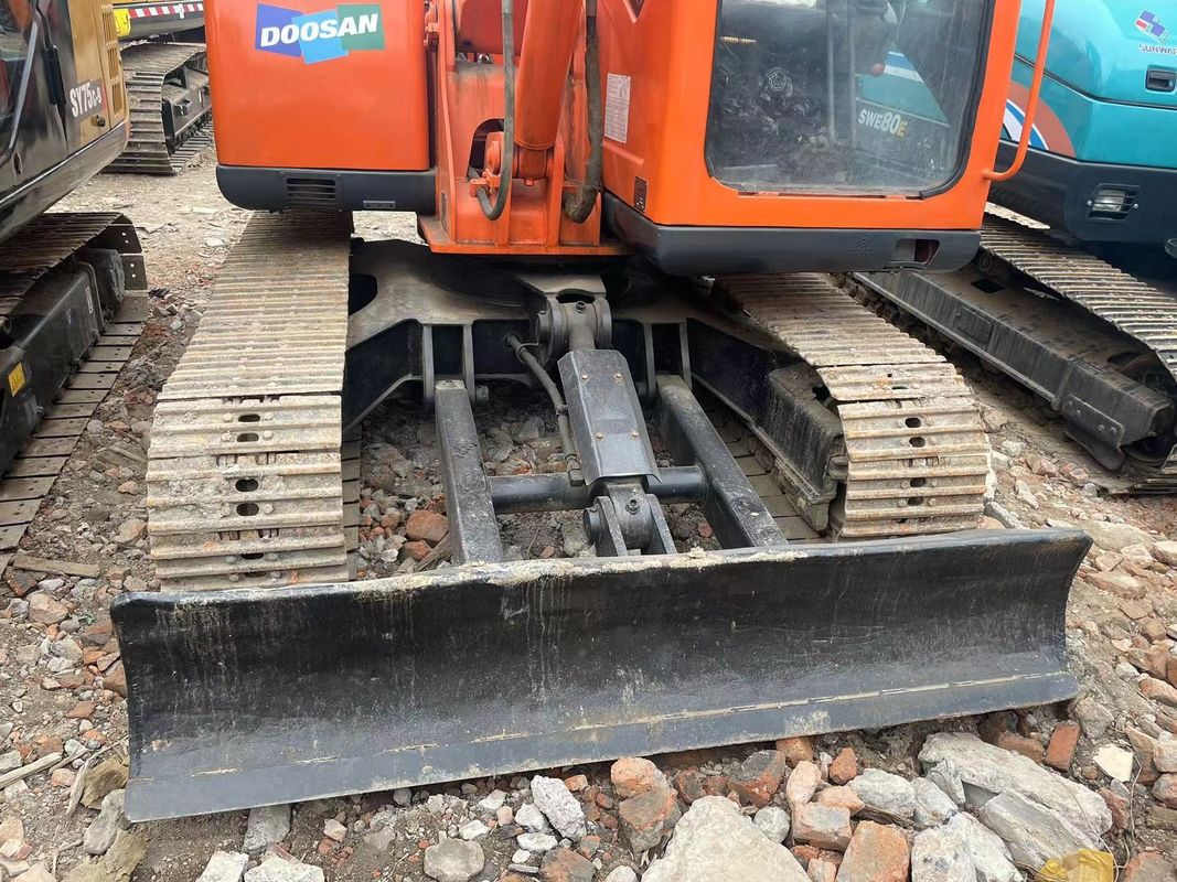 Ekskavator kinerja baik Doosan DX75 penggali kecil digunakan mesin 6 ton penggalian penjualan untuk mini penggalian terbaik