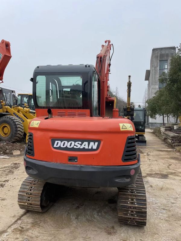 Jual mini excavator untuk Doosan DX60 excavator mini bekas mini excavator