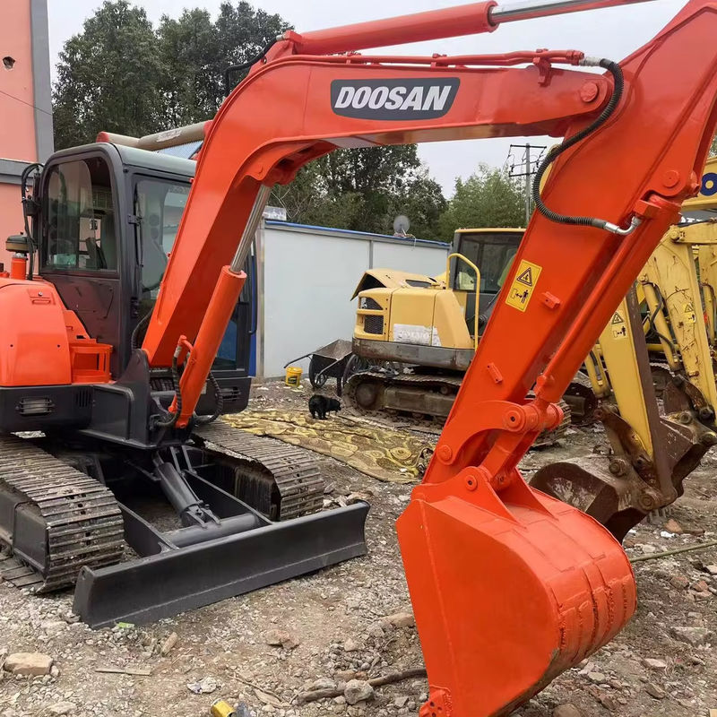 Baru Jual bagus bekas excavator Doosan DH60W bekas excavator doosan harga murah doosan 60
