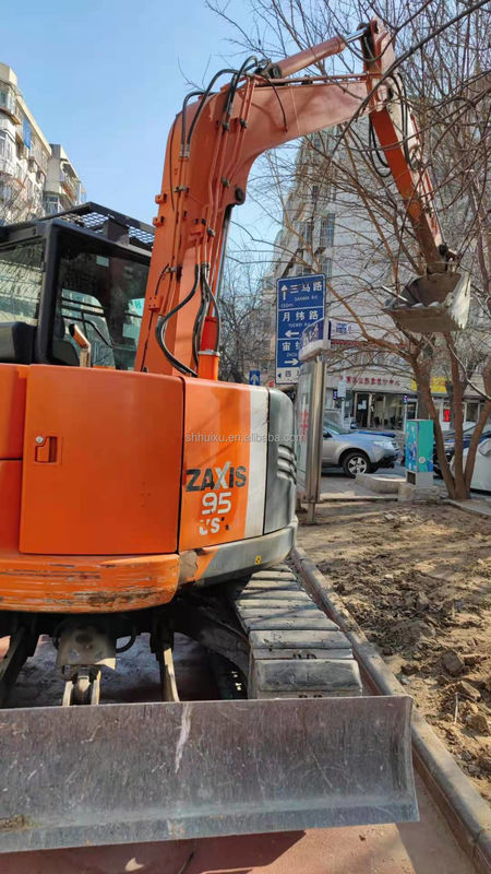 Hitachi jual panas Digunakan mini excavator Hitachi ZX75 harga murah Kualitas bagus bekas excavator crawler hidrolik