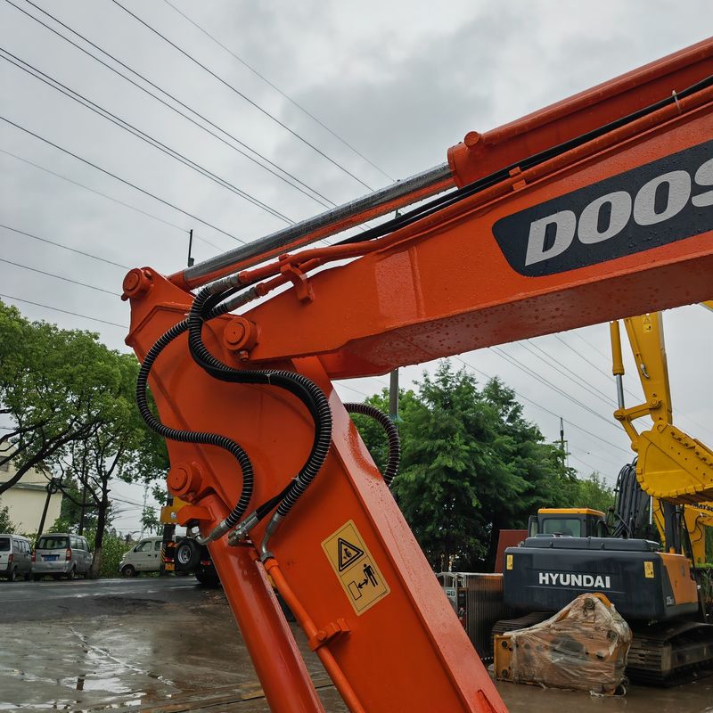 Excavator crawler digunakan doosan dh60/ tangan kedua doosan excavator digunakan doosan dh60 dijual
