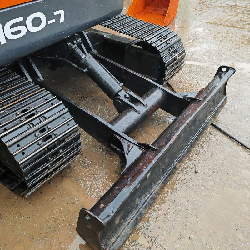 Excavator crawler digunakan doosan dh60/ tangan kedua doosan excavator digunakan doosan dh60 dijual