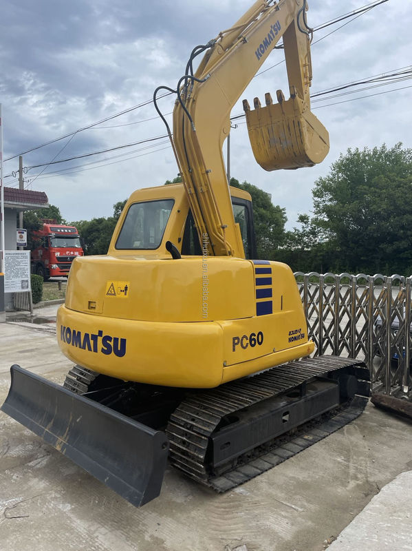 Penggali Crawler Komatsu PC60 6 ton bekas hidraulik kualitas tinggi/Tangan kedua mini penggali Komatsu PC60 asal Jepang harga murah Komatsu Excavator