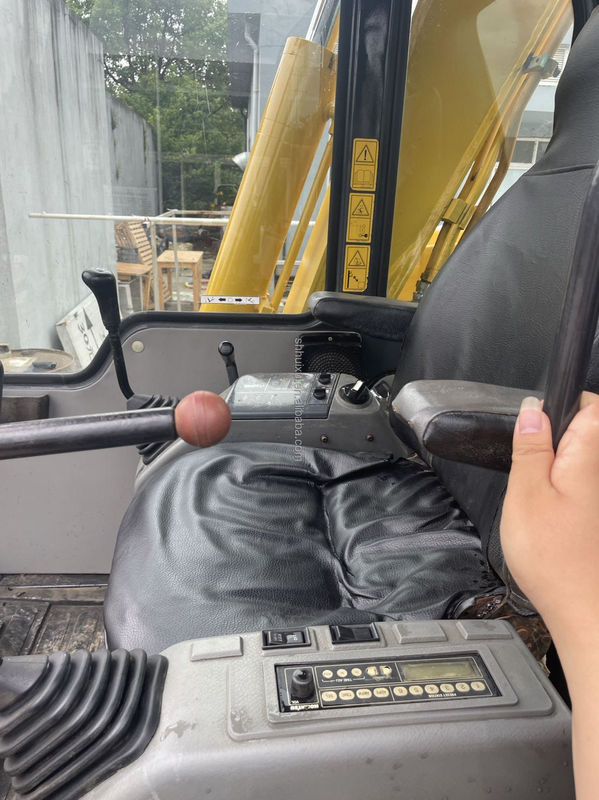 Penggali Crawler Komatsu PC60 6 ton bekas hidraulik kualitas tinggi/Tangan kedua mini penggali Komatsu PC60 asal Jepang harga murah Komatsu Excavator