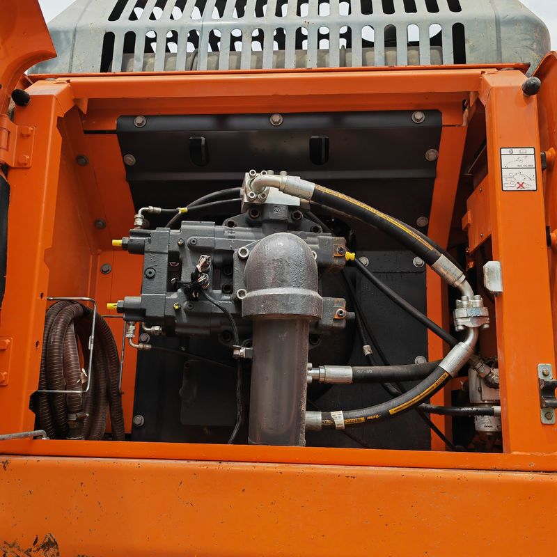 Kualitas yang sangat baik bekas excavator crawler hidraulik DOOSAN DH500/digunakan doosan dh 500 dijual