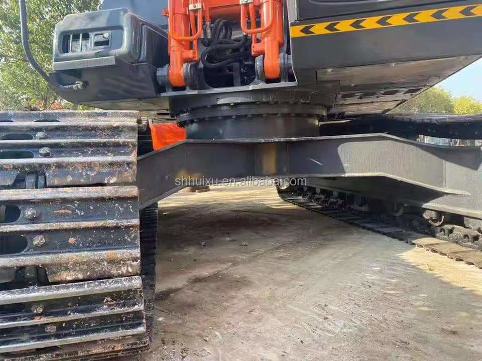 Hitachi dalam stok Kondisi baik Hitachi ZX200-5 bekas Hydraulic crawler excavator/Used digging machine Hitachi ZX200-5 Harga murah
