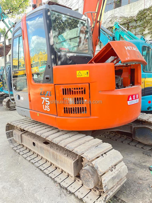 Hitachi dalam stok asal Jepang Hitachi ZX75 bekas excavator crawler hidraulik / Digunakan mini excavator Hitachi ZX75 kualitas bagus Harga murah