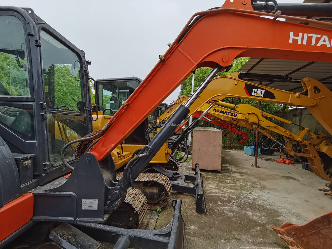 Hitachi dalam stok Kualitas yang sangat baik Hitachi ZX55U Excavator crawler hidraulik bekas / Digger mini bekas Hitachi ZX55U Harga murah