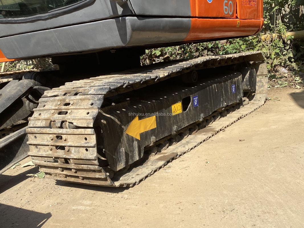 Hitachi dalam stok bekas Hitachi mini excavator zx60 japan/ ZX 60 mini excavator untuk dijual bekas Hitachi mini digger ZX60