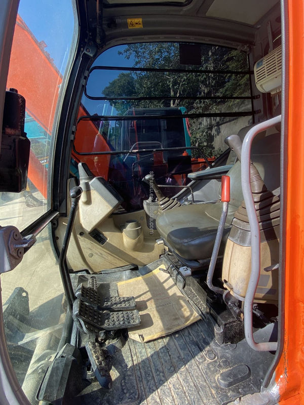Hitachi dalam stok bekas Hitachi mini excavator zx60 japan/ ZX 60 mini excavator untuk dijual bekas Hitachi mini digger ZX60