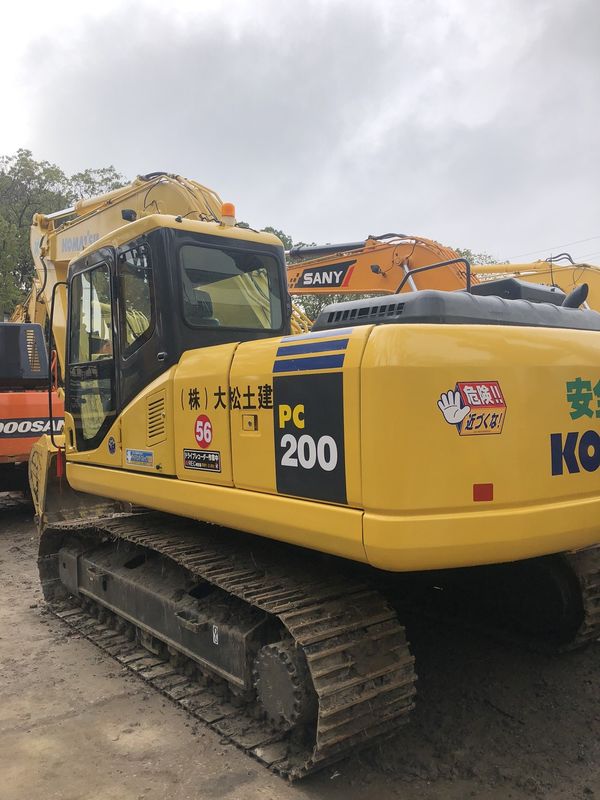 Digunakan excavator 20 30 40ton Komatsu excavator PC300 PC200 PC400 di Anhui