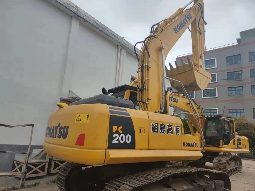 25.6TON Komatsu PC 200 excavator bekas / Hampir baru / komatsu PC 200-5 excavator menengah bekas