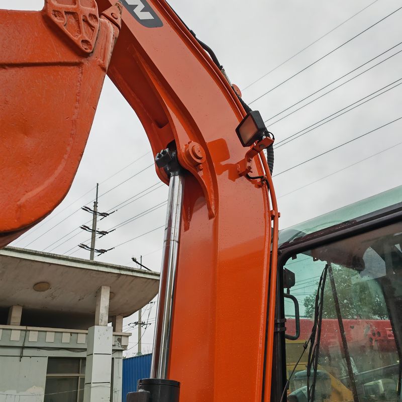 Digunakan Doosan Mini Excavator Dx55 Second Hand Mini Digger warna asli