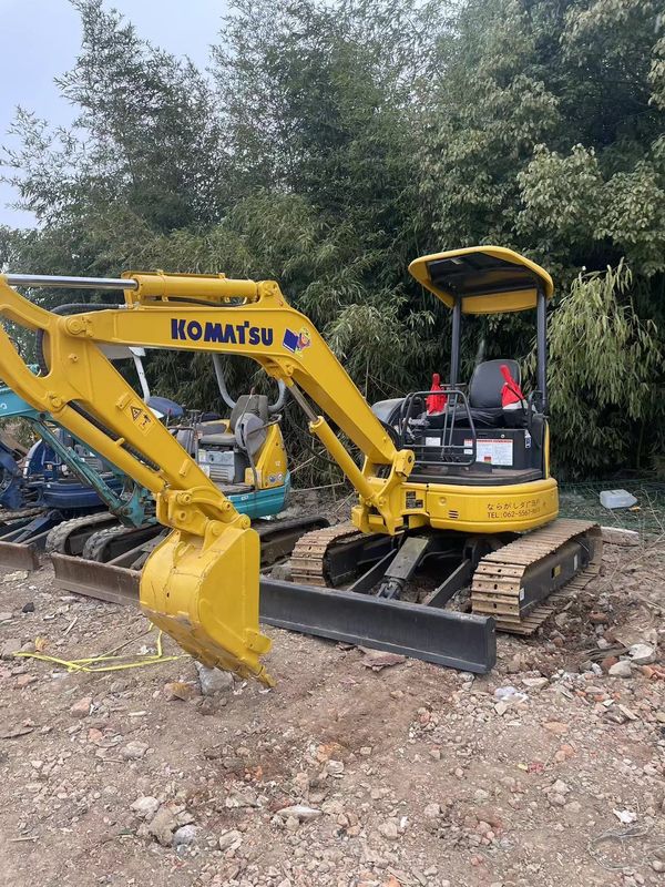 mini Jepang Komatsu35 Digunakan excavator untuk penggunaan dalam ruangan rumah excavator 3.5ton digunakan Jepang excavator