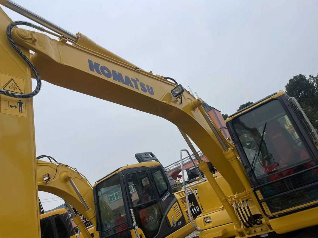 Komatsu PC130 mesin bekas 13 ton tangan digunakan penggali lubang pos penggali bekas untuk dijual
