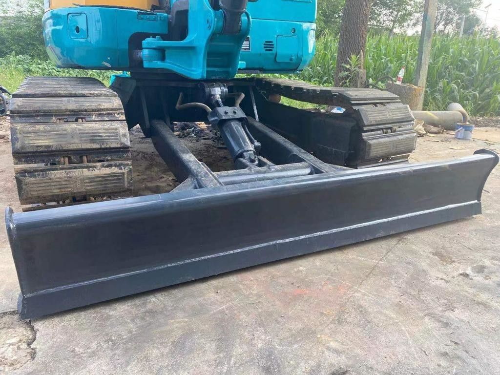 Digunakan Kubota KX155 excavator dengan kondisi kerja yang baik bekas kubota KX155 excavator dengan harga yang baik untuk dijual