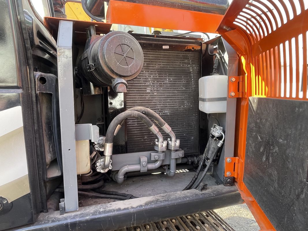 Mesin bekas Mesin penggali bekas HITACHI 120 Di Harga Murah Dijual