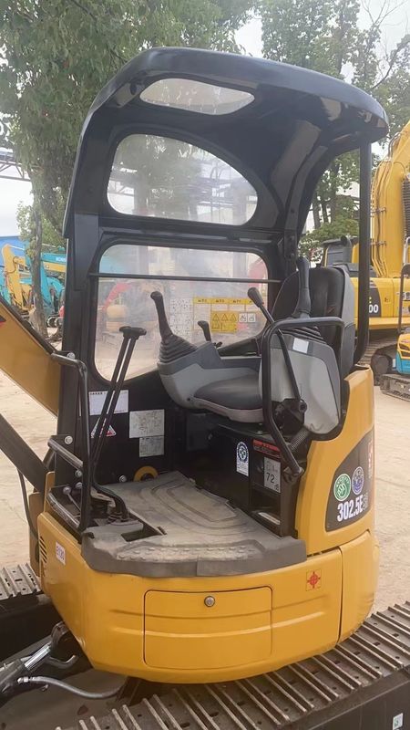 Digunakan excavator berjalan CAT302.5 tanpa mengemudi kabin bekas penggali mini untuk dijual bekas mini excavator penjualan