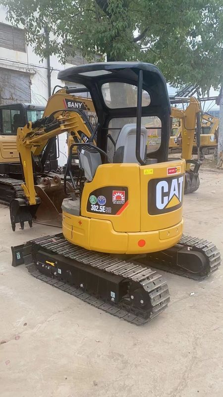 Digunakan excavator berjalan CAT302.5 tanpa mengemudi kabin bekas penggali mini untuk dijual bekas mini excavator penjualan