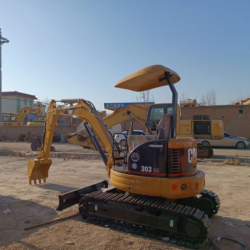 Digunakan mini excavator CAT303 tanpa mengemudi taksi tangan penggali tanah Cina mini penggali