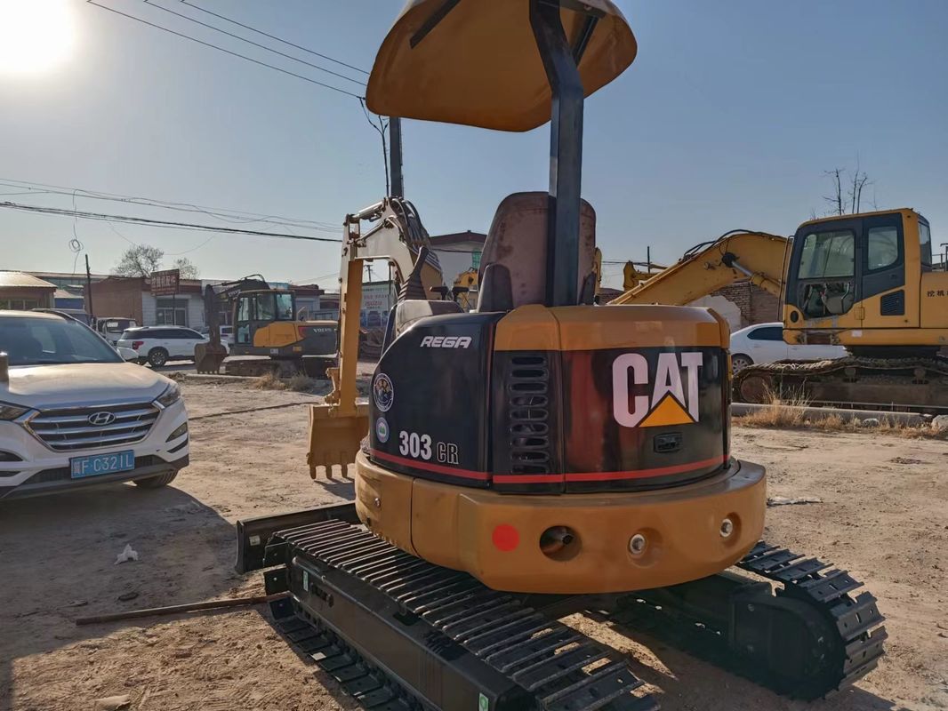 Digunakan mini excavator CAT303 tanpa mengemudi taksi tangan penggali tanah Cina mini penggali