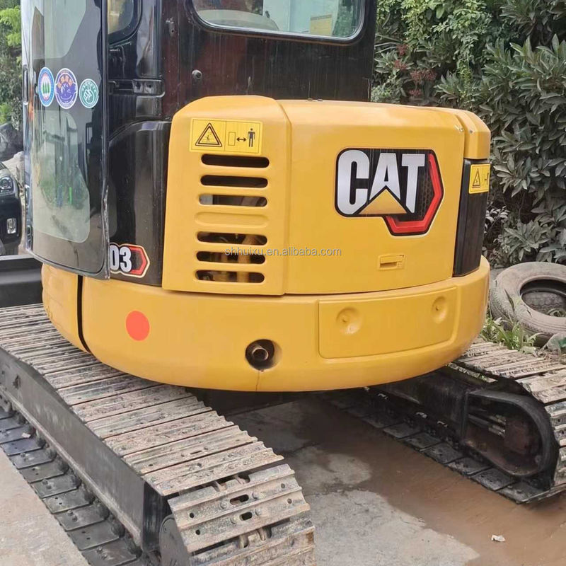 Digunakan mini excavator CAT303 dengan mengemudi kabin tangan penggali tanah Cina mini penggali