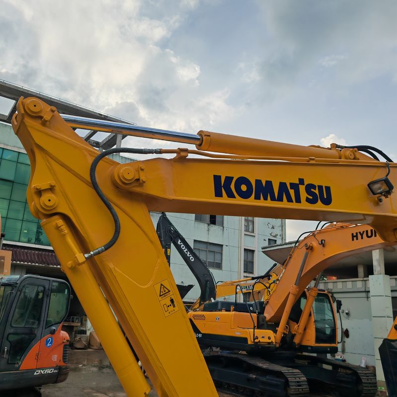 Digunakan excavator KomatsoPC70-8 Mesin/ second hand Crawler Jenis KomatsoPC70-8 200-8 130 Jepang Mesin konstruksi