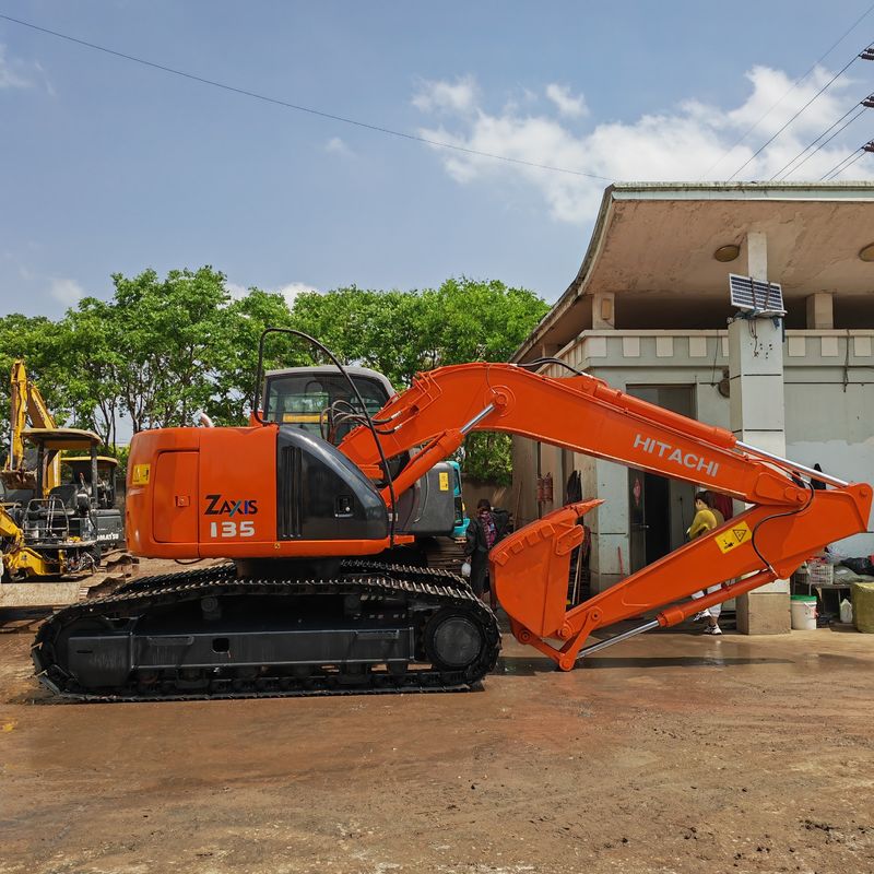 Hitachi dalam stok 90% tangan kedua Hitachi zx135 / bekas excavator crawler Hitachi zx135 untuk dijual