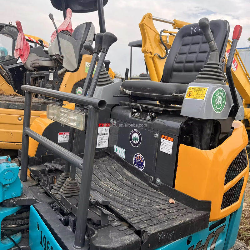 mini bekas penggali kubota17u/tangan kedua mini excavator Kubota 17u jam kerja rendah di jual