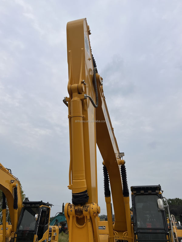 KOMATSU 240-8LC bekas excavator kondisi tinggi 24000KG toko bahan bangunan