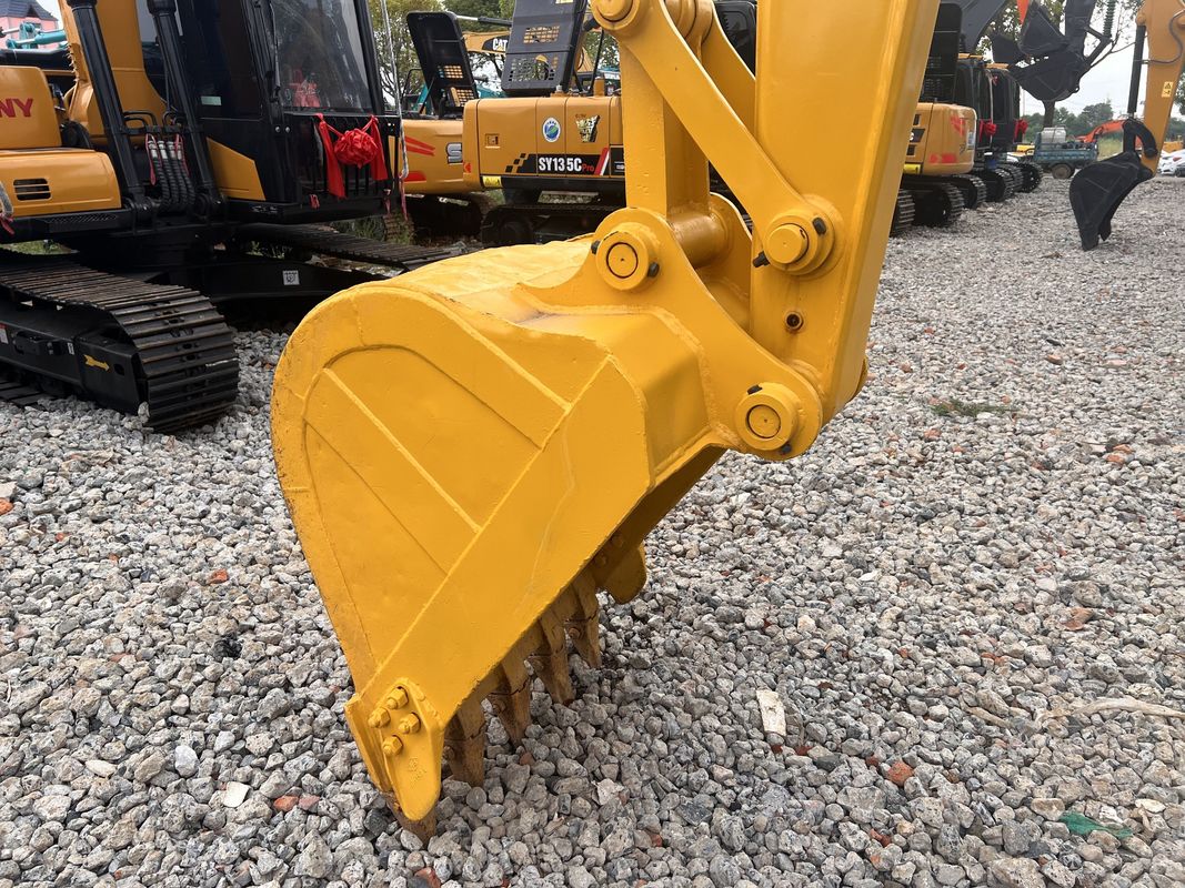 Digunakan mesin penambangan komatsu pc130 mesin konstruksi lainnya bekas mesin penambangan komatsu pc130 harga murah