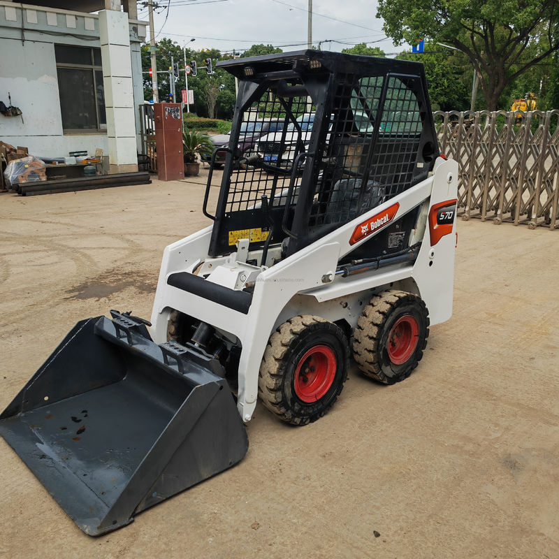 Multifunctional Dipakai Skid Steer Loader BOBCAT S70 Doosan Bobcat 1 Ton bekas mini loader